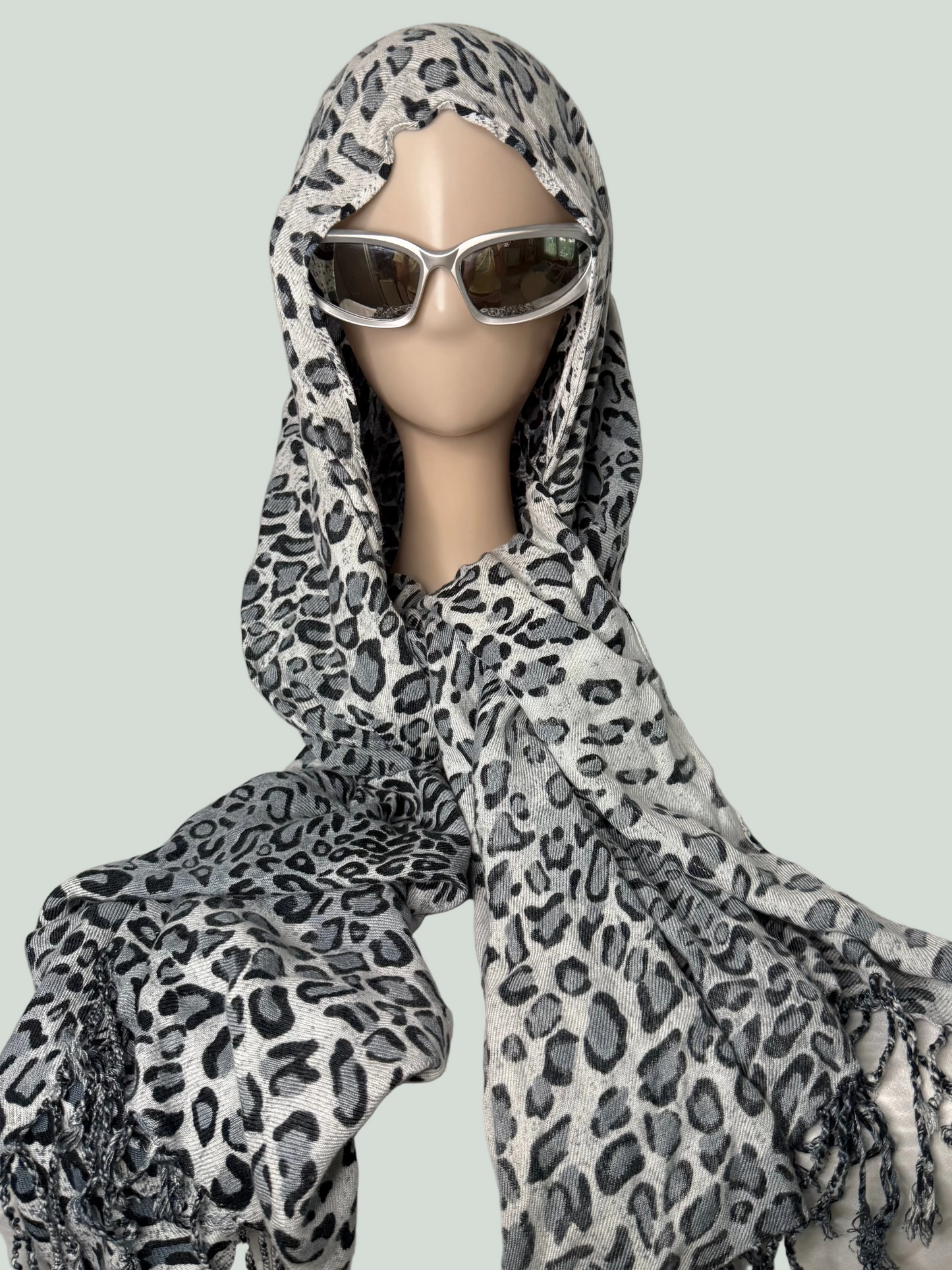 Snow Leopard Pash ❄️