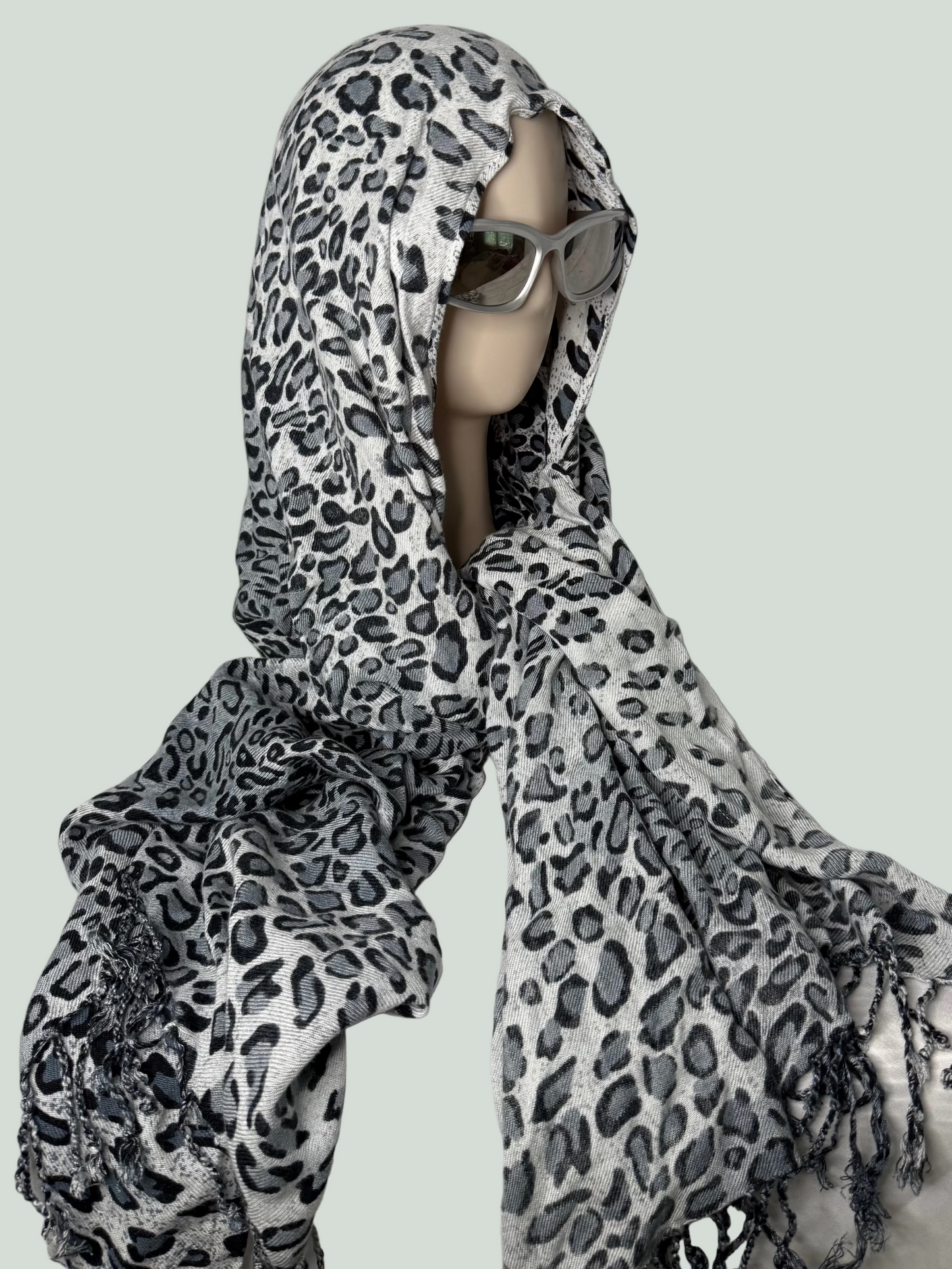 Snow Leopard Pash ❄️
